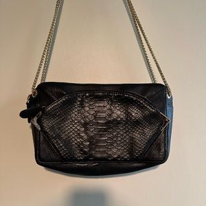 Be & D Black Bag